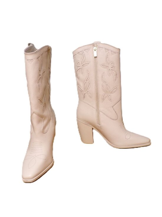 Vince Camuto Shoes - 🆕 VINCE CAMUTO Alisah Western Boot 8.5 Off-White